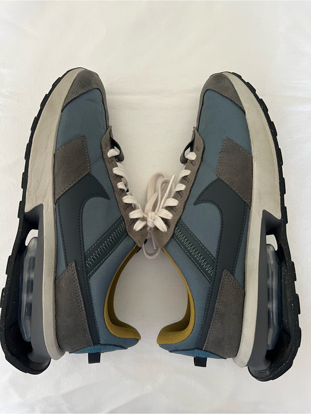Nike Air Max Pre-Day LX